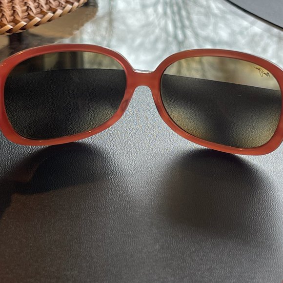 Maui Jim Sunglasses (Rainbow Falls - Tortoise w/ Bronze Polarized Lens) main image 8